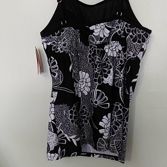 Women's Swimtop - Picture 2 of 2